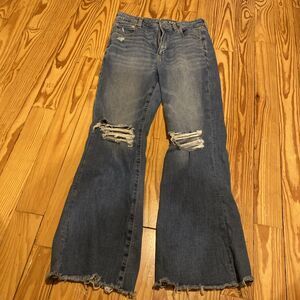 AMERICAN EAGLE Super High-Rise Flare Jeans 10 Short Distressed